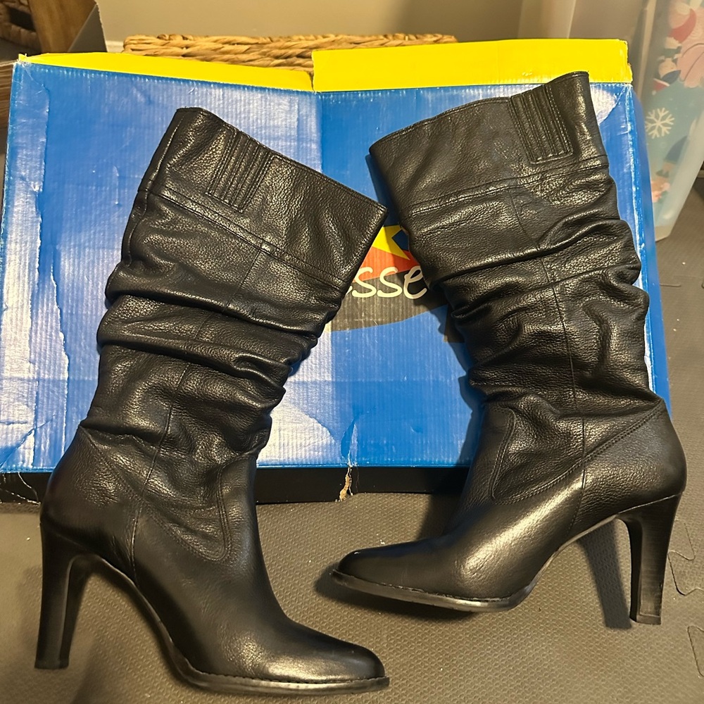 Matisse Black Slouchy Heeled Boots